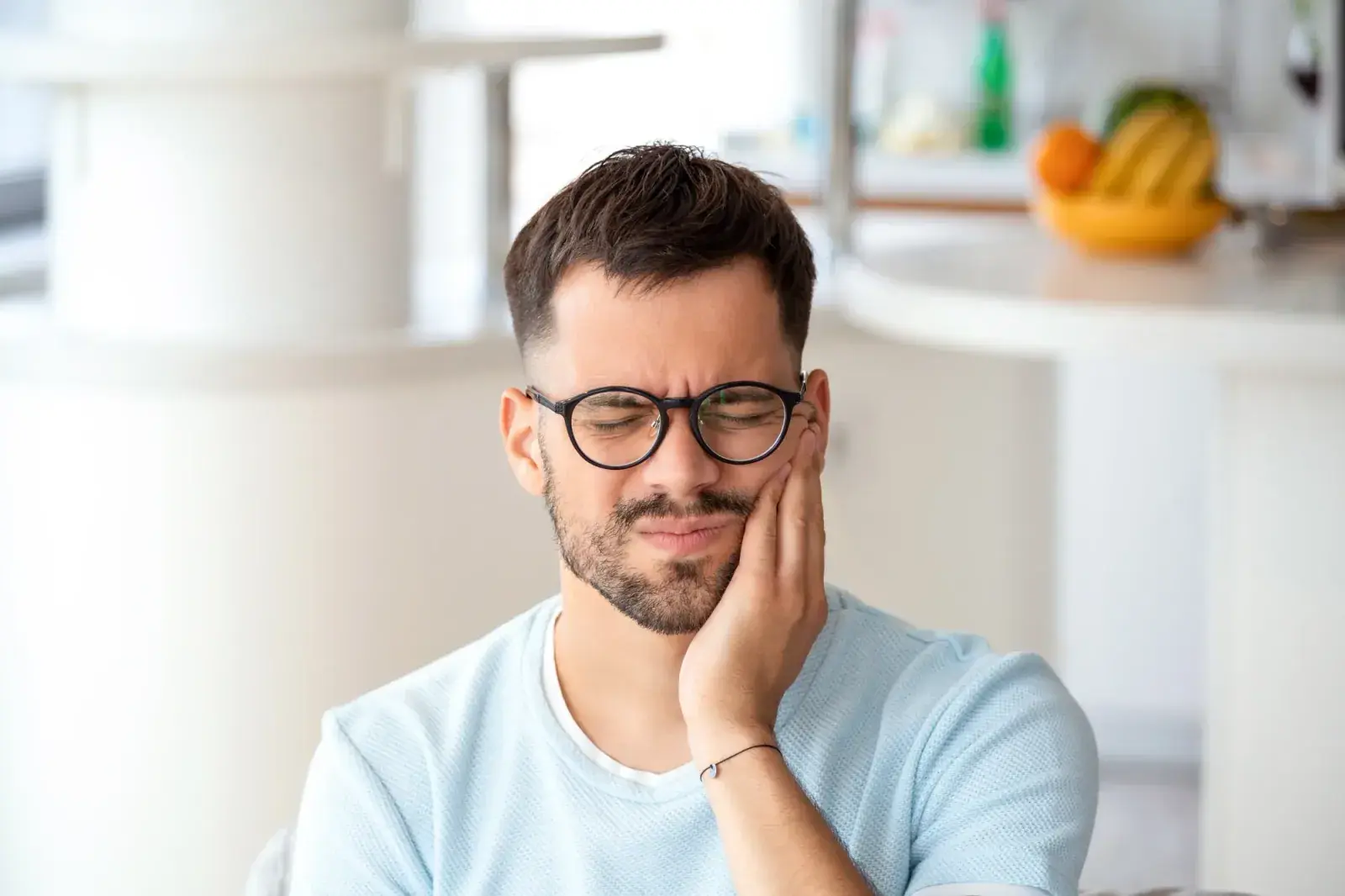 Simple tooth extraction procedure