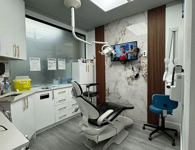Comfortable dental treatment room with latest equipment